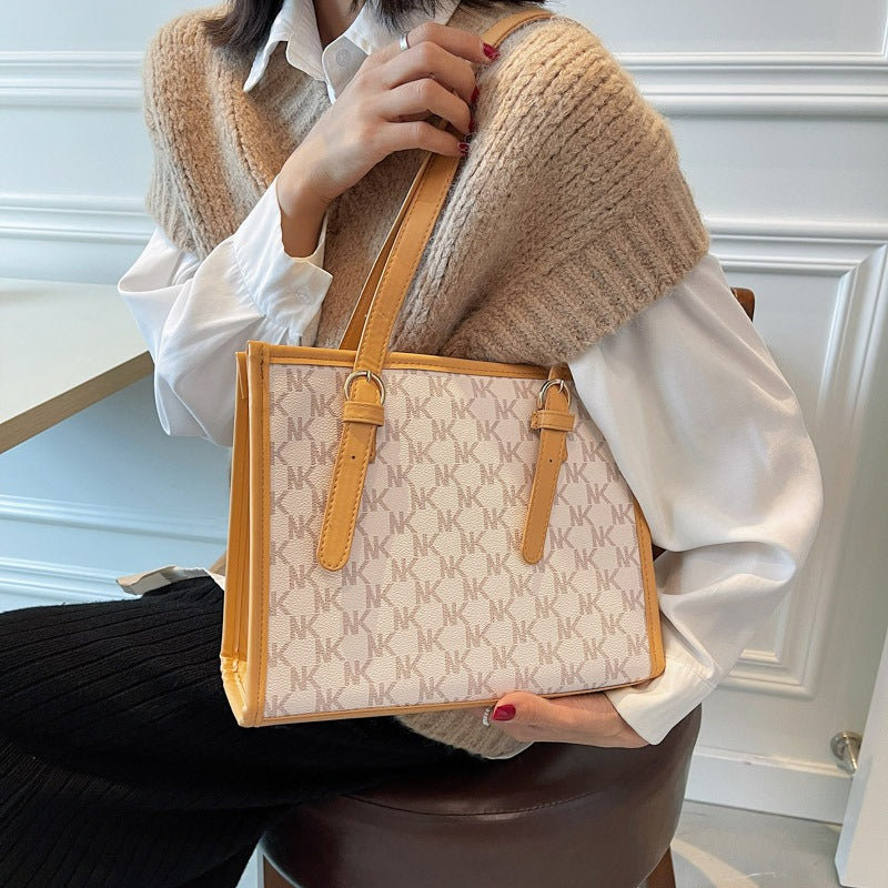 Tote Bag with Zip Closure Fashionable SC-056