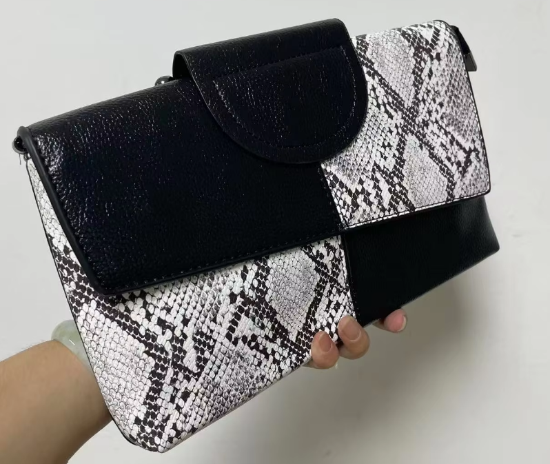 Crocodile Pattern Clutch Bag Elegant Crossbody Banquet Handbag SC-158
