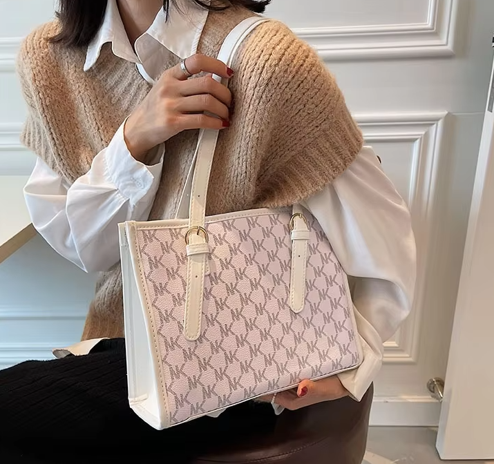 Tote Bag with Zip Closure Fashionable SC-056