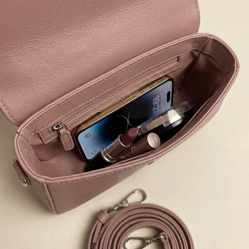 Luxury Structured Ladies Shoulder Bag Metallic Lock SC-143