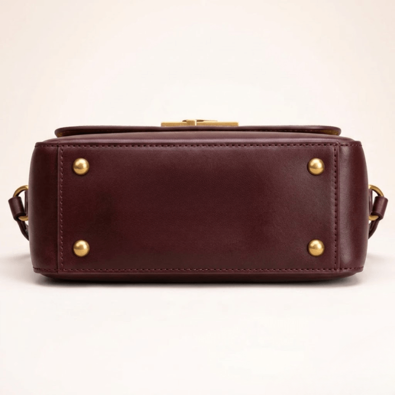 Crossbody Gold Chain, Metal Logo, Flap Closure SC-120